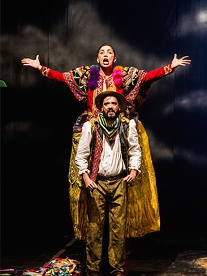 Clowns de Shakespeare apresenta espetáculo latino-americano em Natal (Foto: Cacá Diniz)