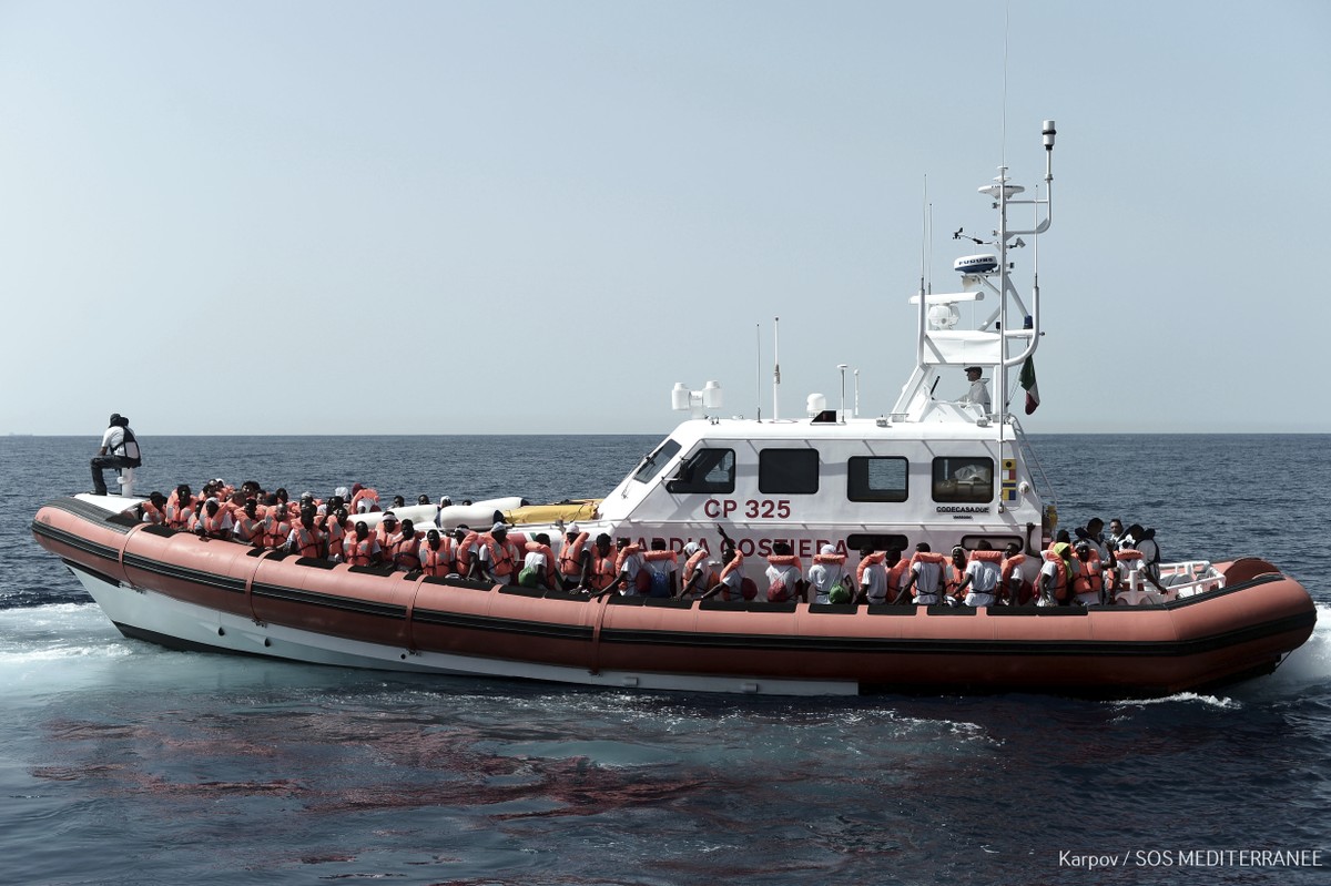 EU verbietet Beschlagnahme von Rettungsboot für Migranten im Mittelmeer |  Welt