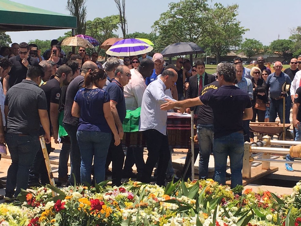 Daniel Grandolfo foi sepultado em Presidente Prudente (Foto: Valmir Cust&oacute;dio/G1)
