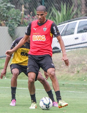 Leonardo Silva, zagueiro do Atlético-MG (Foto: Bruno Cantini)