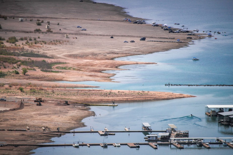 Com escassez histórica de água, sudoeste dos EUA decreta cortes e racionamento