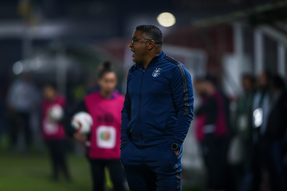 As vezes você busca explicação para tudo e não consegue - veja o que disse Roger Machado após o empate com o Brusque