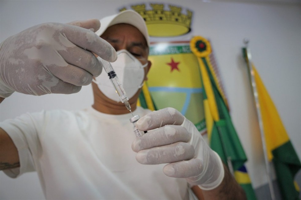 Veja onde se vacinar contra a Covid-19 nesta sexta-feira (31), em Rio Branco  — Foto: Odair Leal/Secom