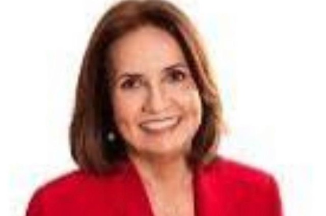 Justiça eleitoral manda retirar fake news de Facebook contra Martha Rocha