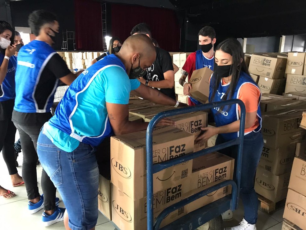 Ação social arrecada e distribui 126 toneladas de alimentos no RN — Foto: Ayrton Freire/Inter TV Cabugi