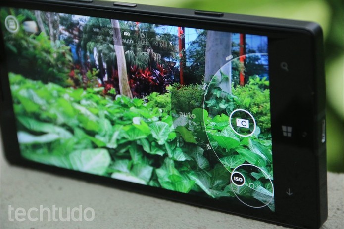 Detalhes da interface da câmera do Lumia 930 (Foto: Lucas Mendes/TechTudo)