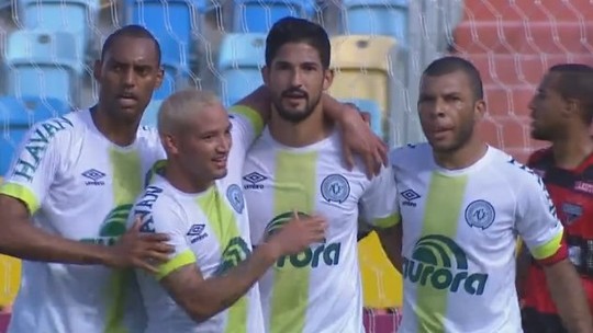 Foto: (Reprodução/GloboEsporte.com) Foto: (Reprodução/GloboEsporte.com)