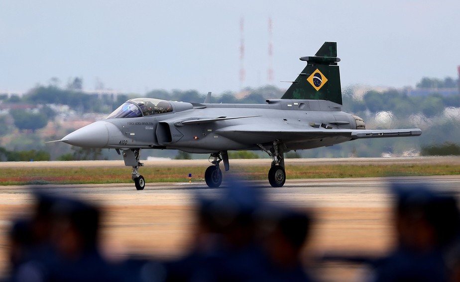 Unidades do modelo F-39 Gripen foram apresentadas em cerimônia com Bolsonaro em 2020