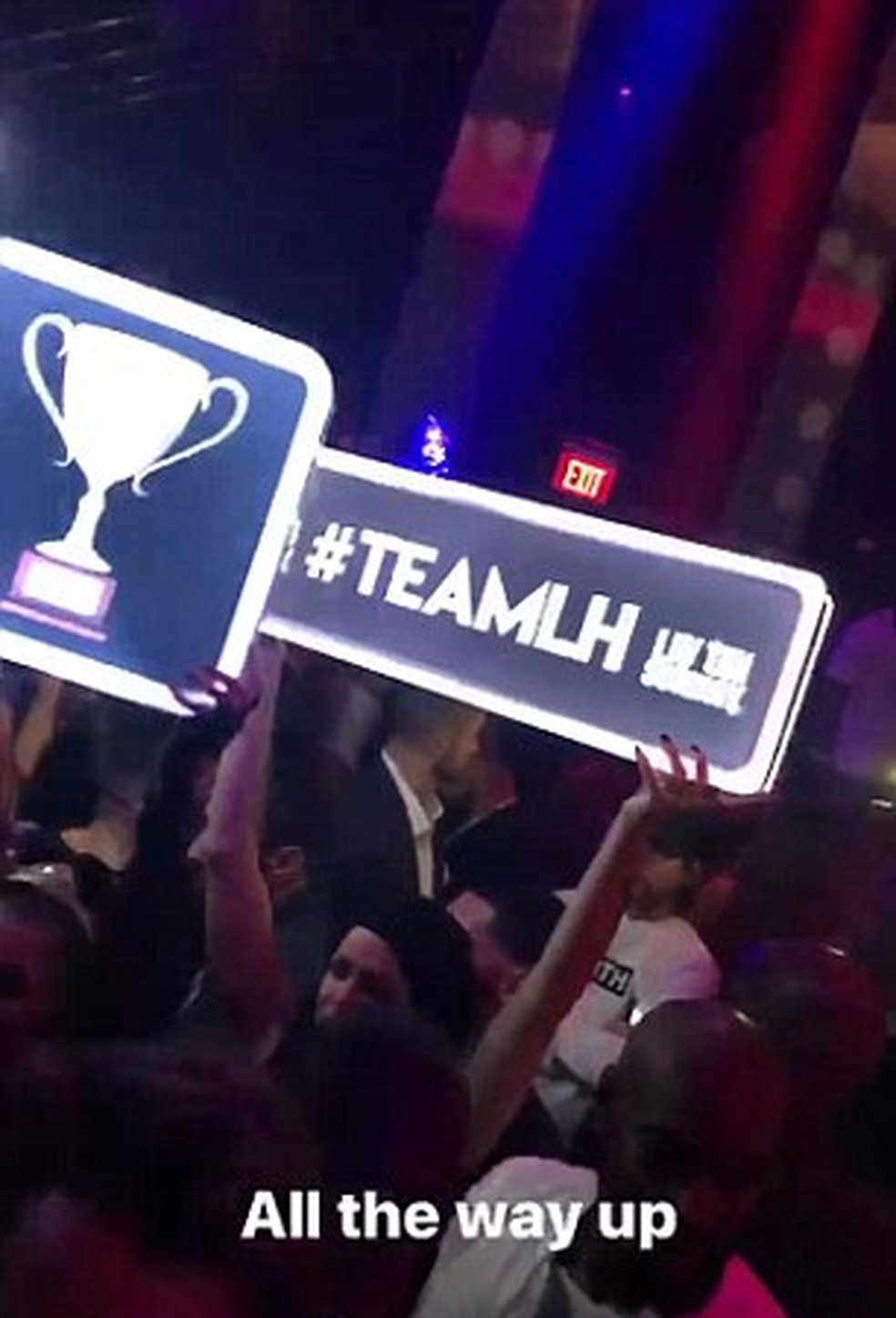 Lewis Hamilton é recebido em boate em Miami (Foto: Reprodução / Instagram)