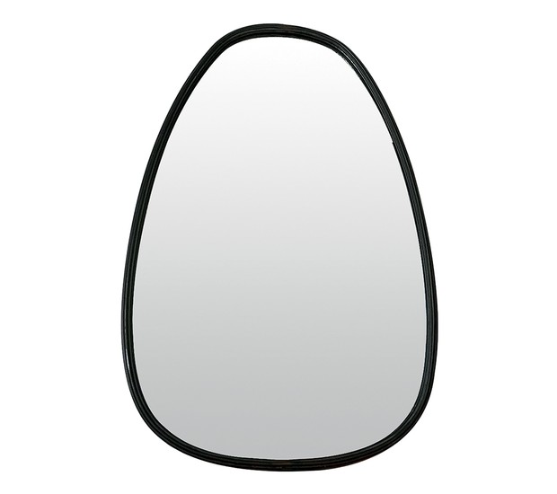 Espelho Egg, de metal, 45 x 70 cm, R$ 500 (Foto: Divulgação)