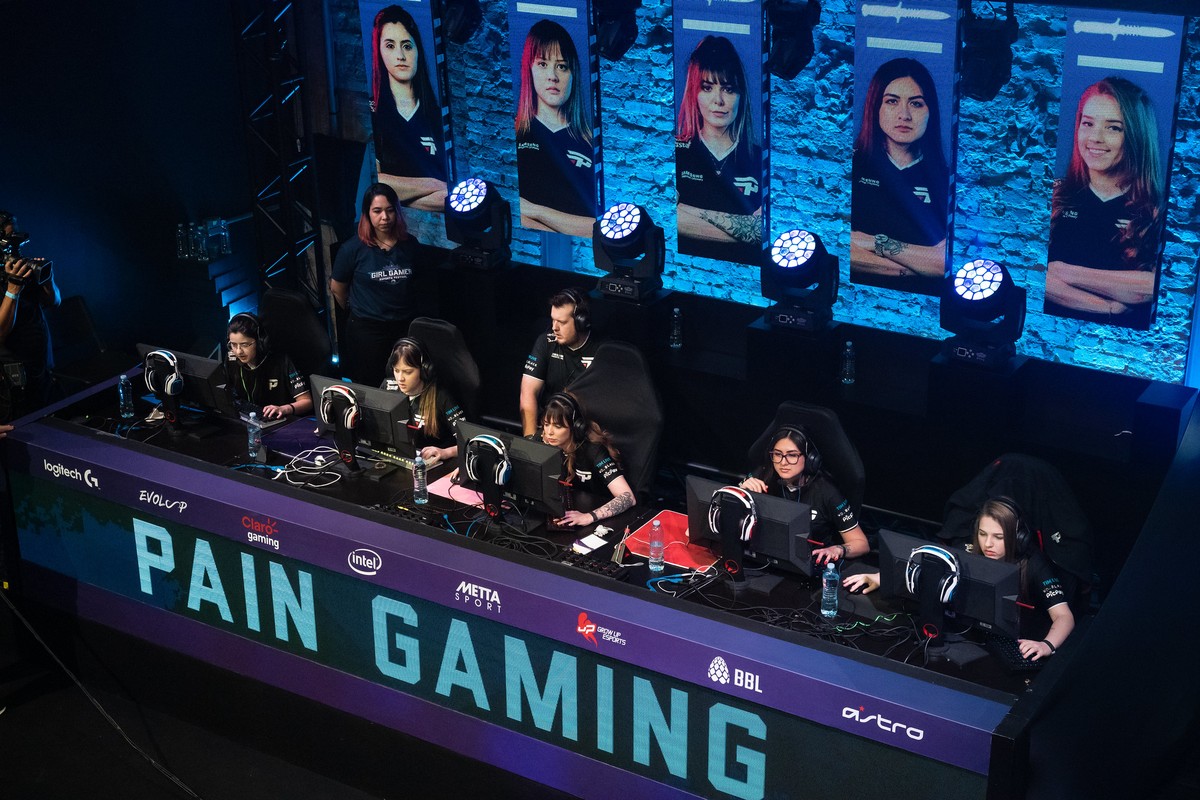 CS:GO: GaBi e Izaa não renovam e deixam equipe feminina da paiN | cs:go ...