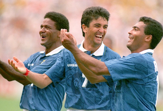 Bebeto, Mazinho e Romário comemoração Copa do Mundo 1994 (Foto: Getty Images)