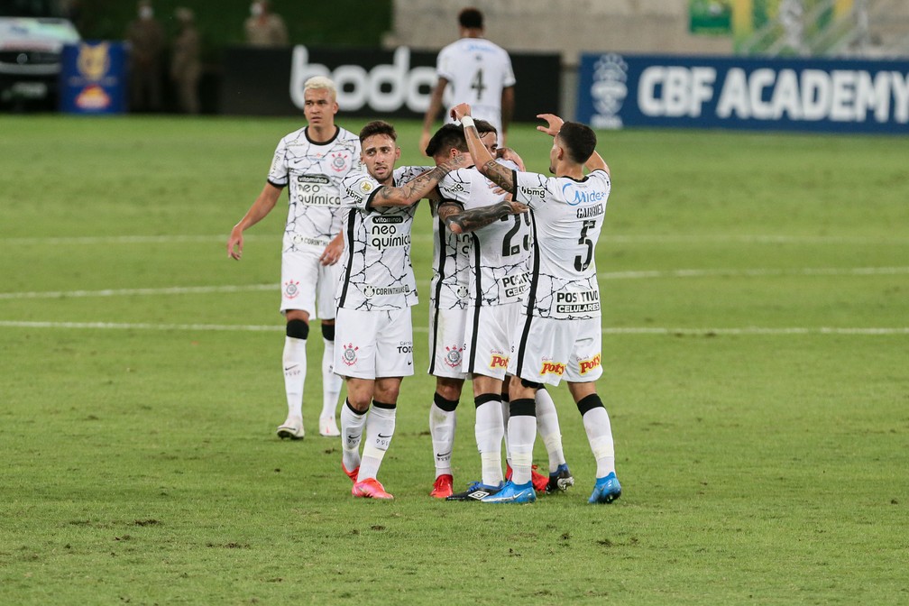 Corinthians é  quarto melhor visitante, mas em casa  soma poucos pontos no Brasileiro 