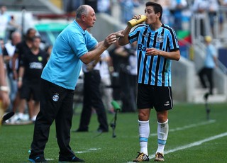 Felipão lista qualidades e prevê Matías Rodríguez como novo Arce no Grêmio