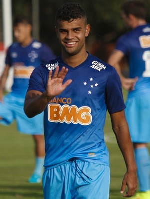 Alisson faz as contas para conquistar o título: Cinco vitórias e dois empates