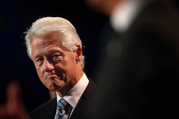 Bill e Hillary Clinton seguem juntos até hoje, apesar do episódio de traição (Foto: Getty Images)