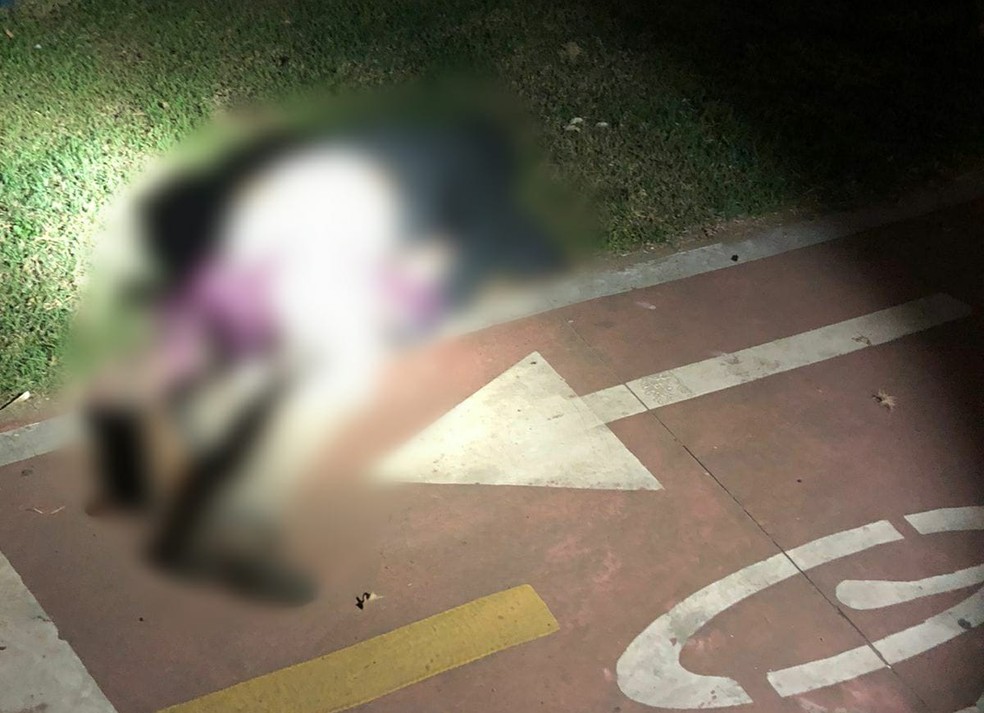Corpo de homem com corda enrolada em mãos encontrado em Santos (SP) foi identificado como de Marcelo Cassola — Foto: g1 Santos