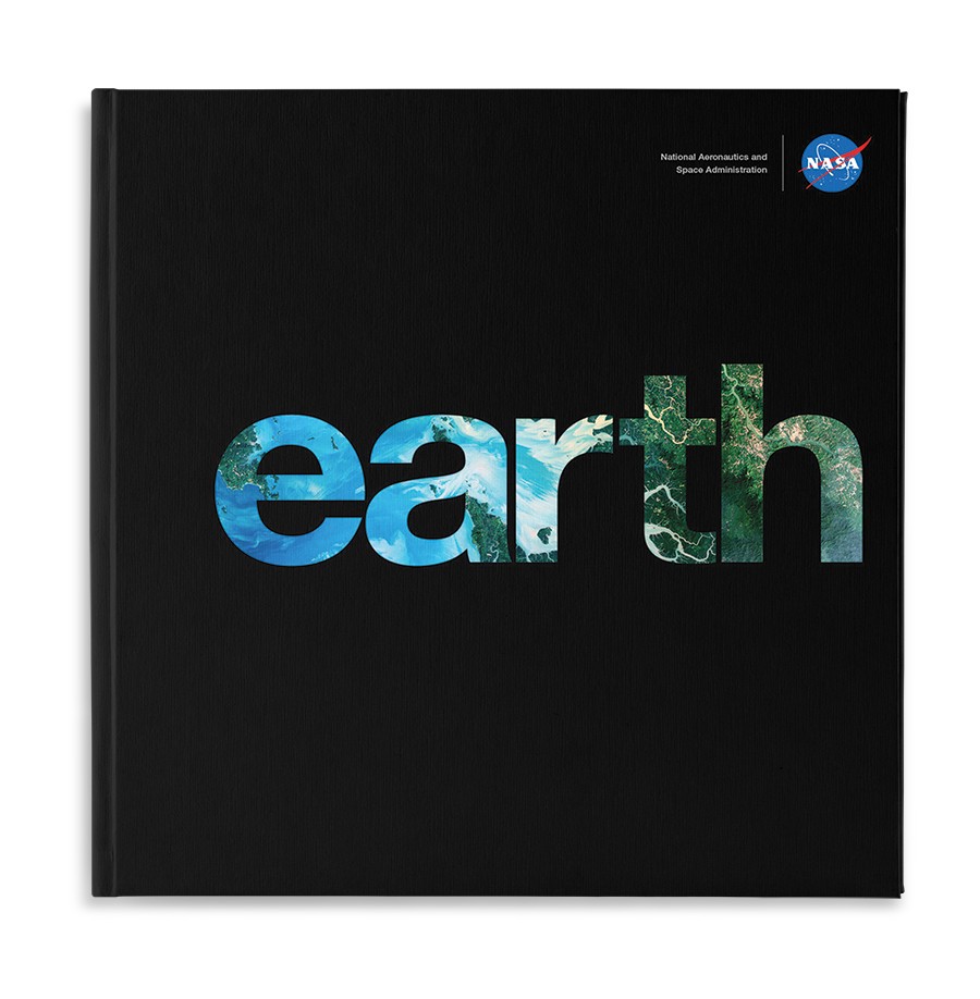 EARTH, Michael Carlowicz, Lawrence Friedl, Kevin Ward NASA 174 páginas (Foto: Divulgação)