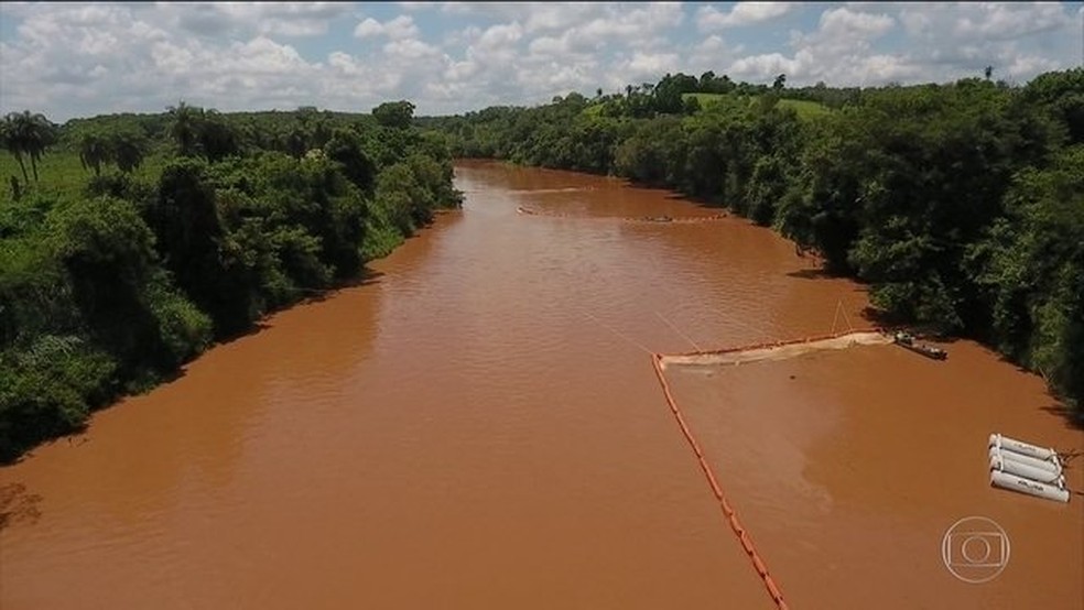 Pará de Minas decretou situação de emergência por risco de falta de água — Foto: Reprodução/JN
