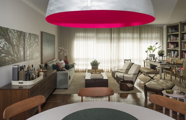 Apartamento de 180 m² tem boas ideias de decoração (Foto: Manu Oristanio )