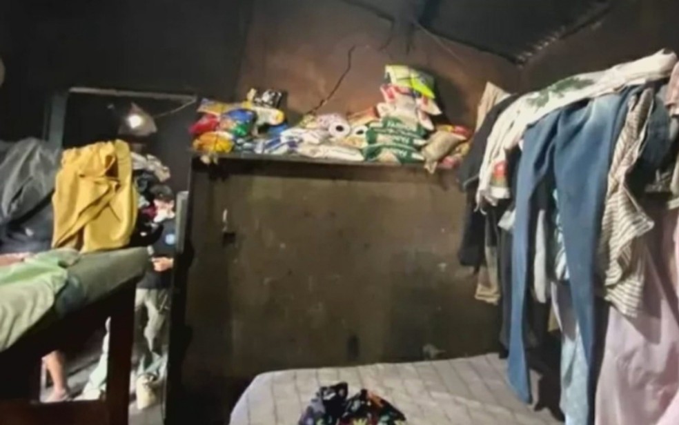 Família dividia um cômodo em casa de fazenda de Formosa — Foto: Reprodução/TV Anhanguera