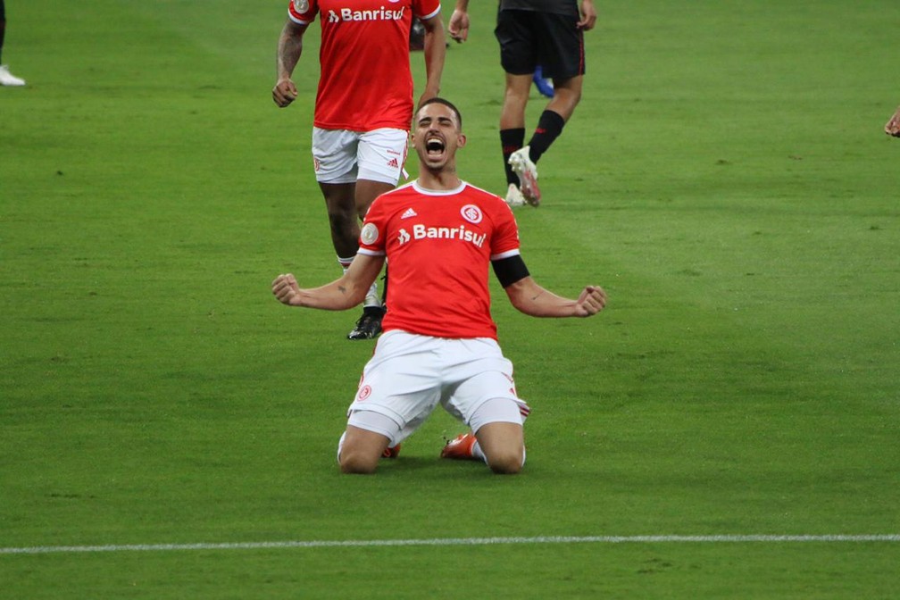 Thiago Galhardo, Inter x Athletico-PR, Brasileirão — Foto: Eduardo Deconto/ge.globo
