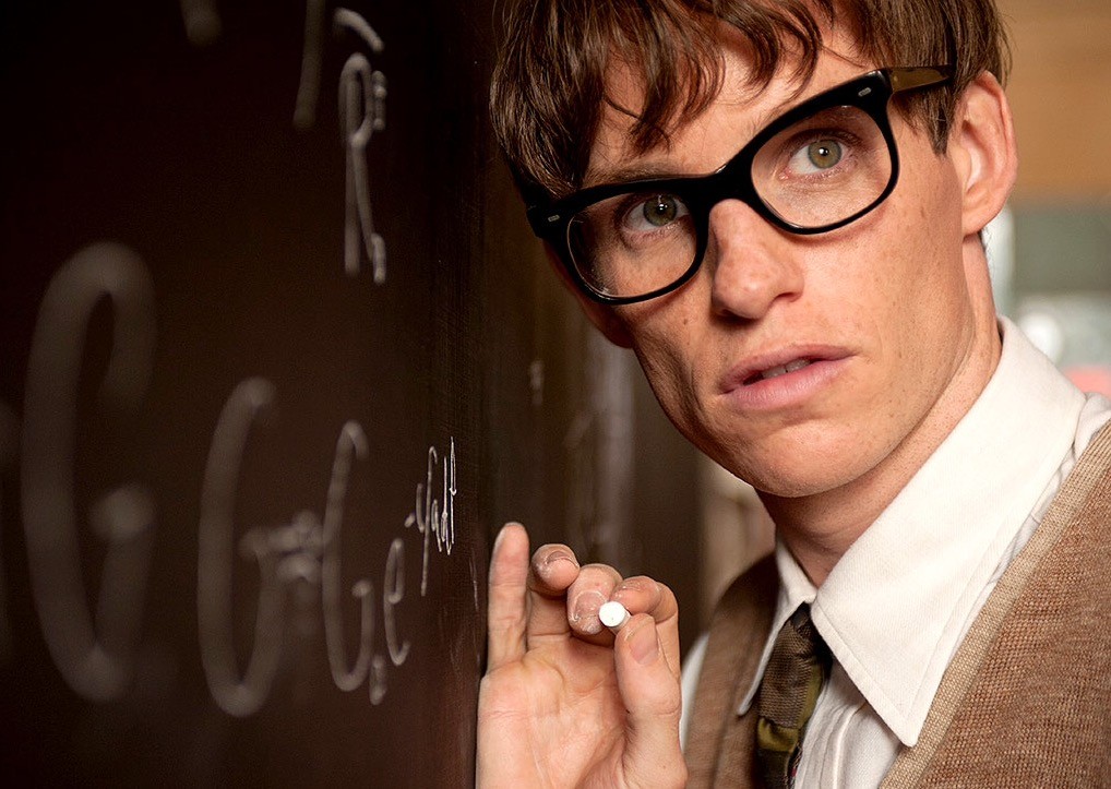 Eddie Redmayne interpreta Stephen Hawking em 'A Teoria de Tudo' (Foto: Divulgação)