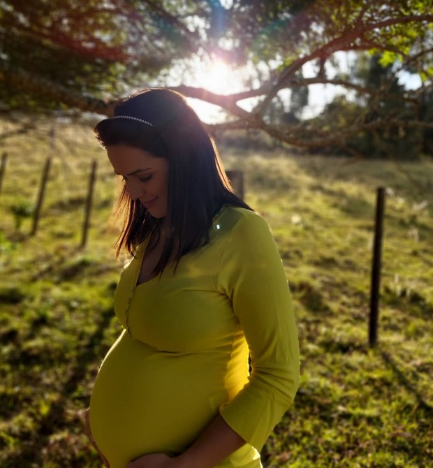 Eliziane está grávida de 30 semanas (Foto: Arquivo pessoal)