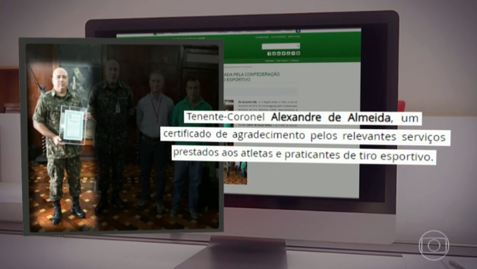 Tenente-coronel com certificado de agradecimento de atletas e praticantes de tiro esportivo  — Foto: Reprodução/TV Globo 