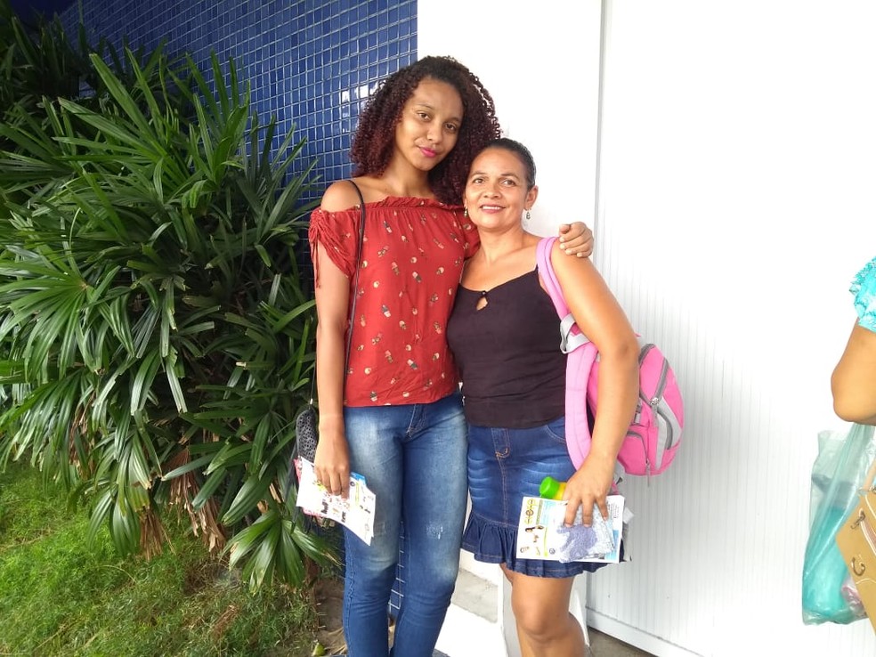 ENEM 2019 - DOMINGO (3) – TERESINA (PI) – Luana Miranda não quis arriscar e chegou 3h antes para o primeiro dia do Enem, em Teresina — Foto: Glayson osta