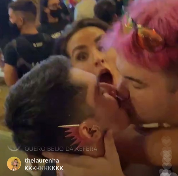 Kéfera Buchmann revelou os beijos da Farofa da GKay (Foto: Reprodução / Instagram)