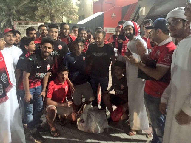 Fla prepara anúncio de Everton Ribeiro; acerto com Rhodolfo esbarra em valores