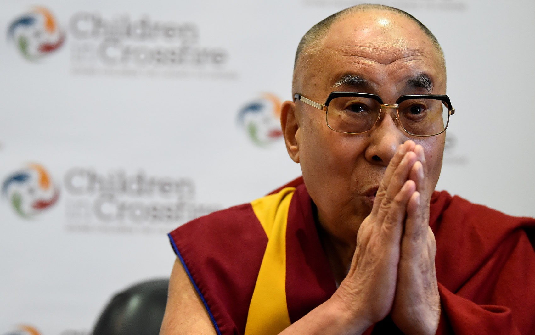 Dalai Lama pede ação conjunta contra a mudança climática thumbnail