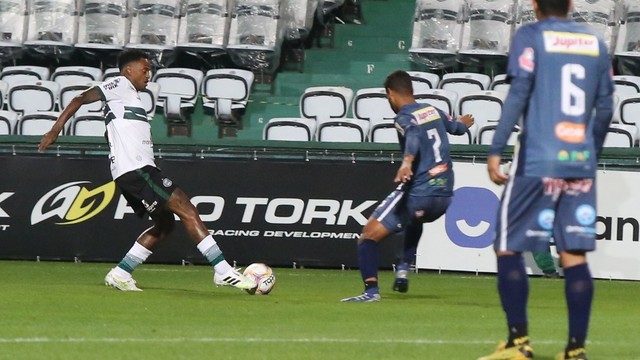 Primeiro Atletiba será no domingo, na Arena da Baixada