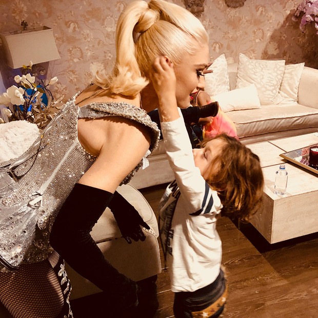 Blake Shelton, Gwen Stefani e filhos (Foto: Reprodução/Instagram)