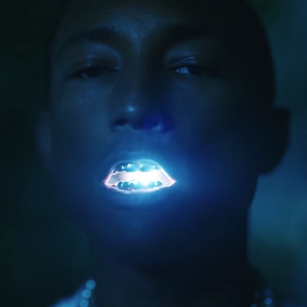 Pharrell Williams divulga teaser de sua collab com a Chanel (Foto: Facebook Pharrell Williams/ Reprodução)