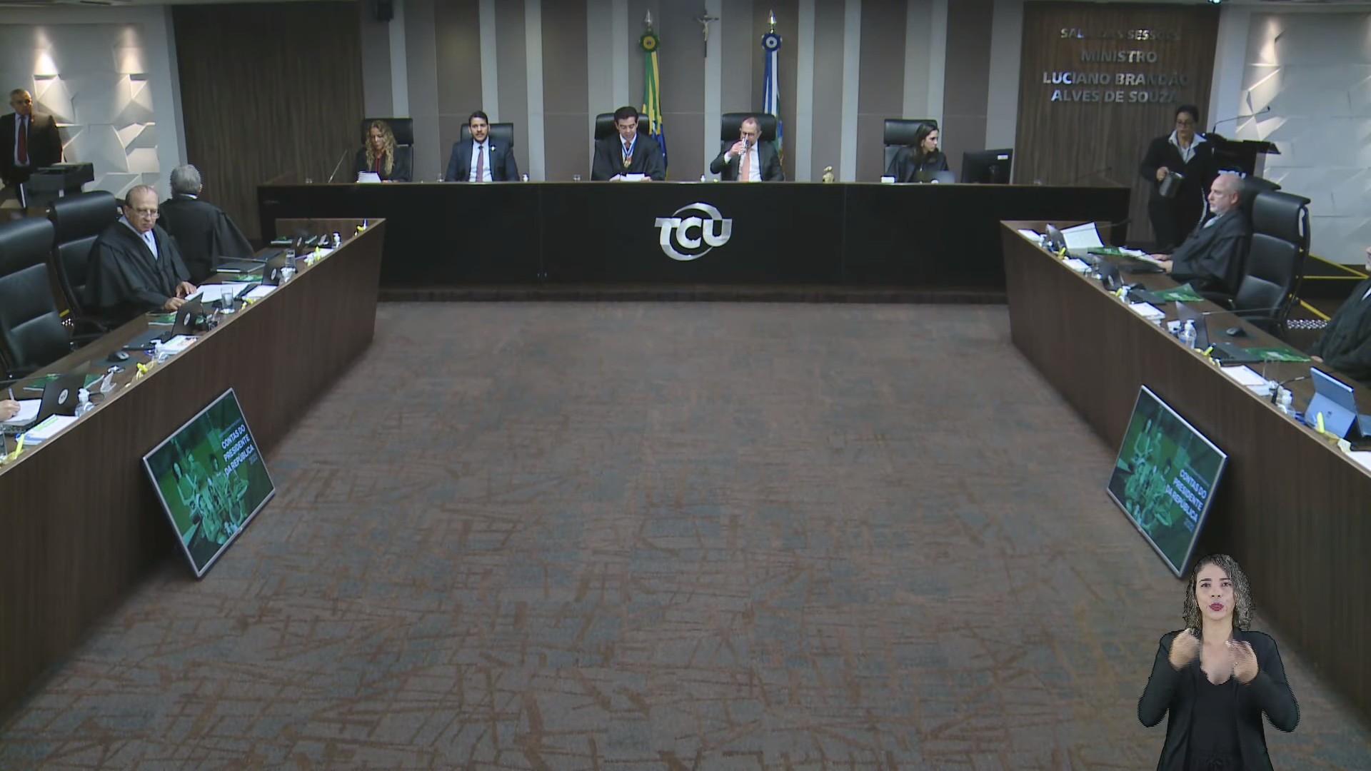 TCU aprova com ressalvas as contas do governo Bolsonaro de 2022