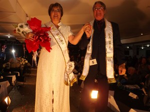 Neusa Valdo e Durci Lima foram eleitos Miss e Mister Melhor Idade (Foto: Ana Carolina Levorato/G1)