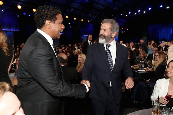 Tá cheinho, hein?" Denzel Washington manda Mel Gibson fazer academia em banquete de indicados ao Oscar - Monet | Filmes