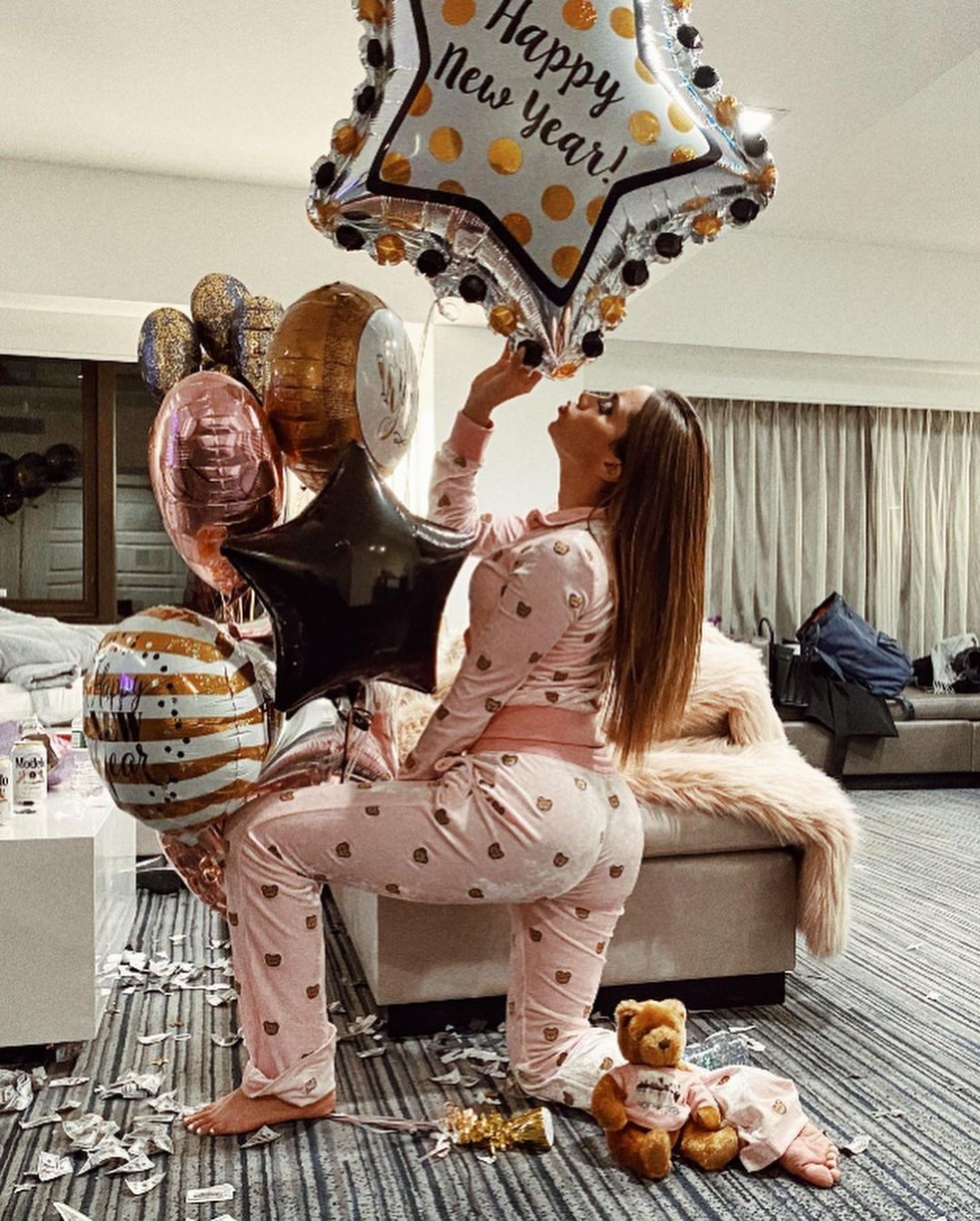 Anitta participou da festa de Réveillon em Nova York — Foto: Reprodução