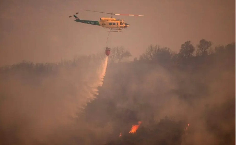 Europa luta contra incêndios em semana que deve ter recorde de temperaturas