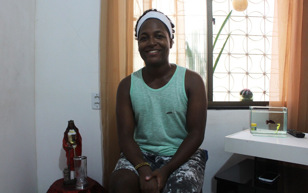 Kêu trabalha como cartomante — Foto: Valma Silva/G1 Bahia