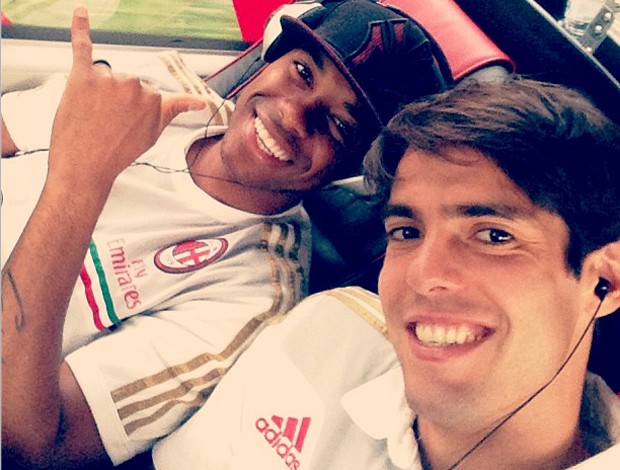 Rob Kaka Robi Kaká usa gíria de Robinho antes de jogo do Milan: 'Alegria estrumbando ...