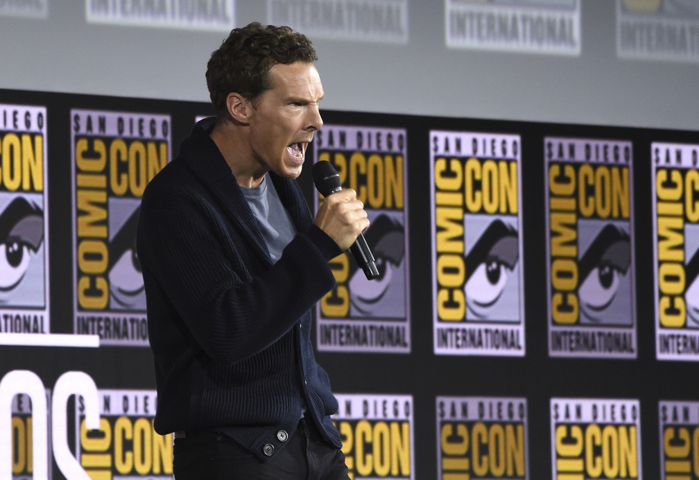 Benedict Cumberbatch falou sobre a continuação de 'Doutor Estranho' no painel da Marvel, na Comic-Con San Diego — Foto: Chris Pizzello/AP
