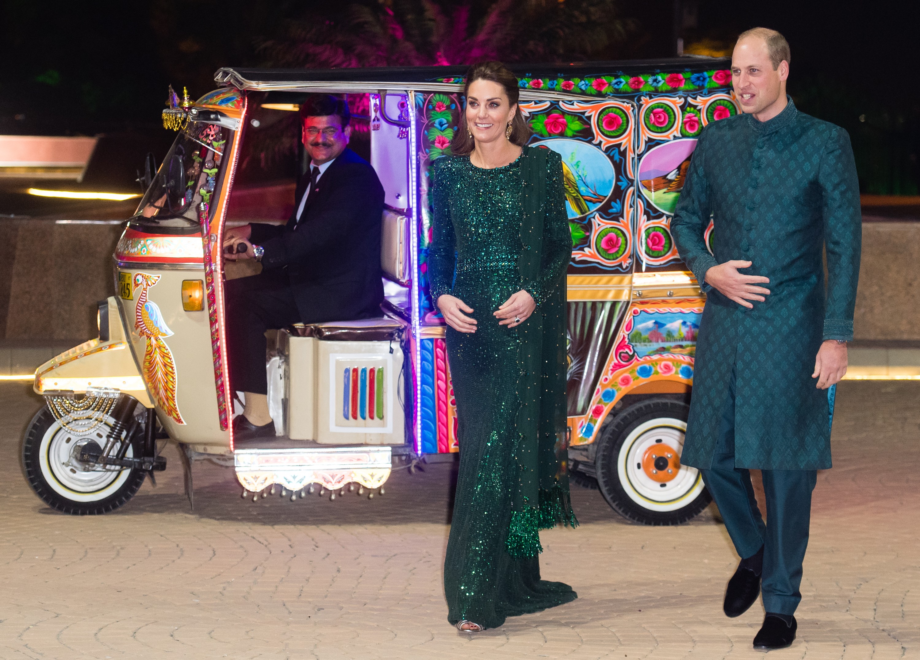 Kate Middleton e William no Paquistão (Foto: Getty Images)
