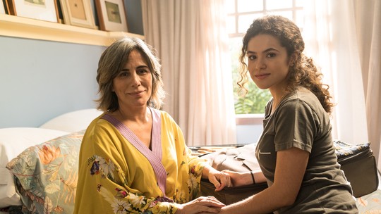 'Desapega!': Gloria Pires e Maisa são mãe e filha em comédia sobre compradores compulsivos; veja trailer