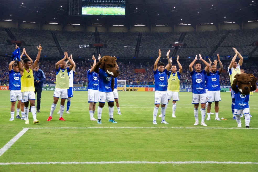 Cruzeiro líder: os números e recordes que explicam a soberania do time mineiro na Série B