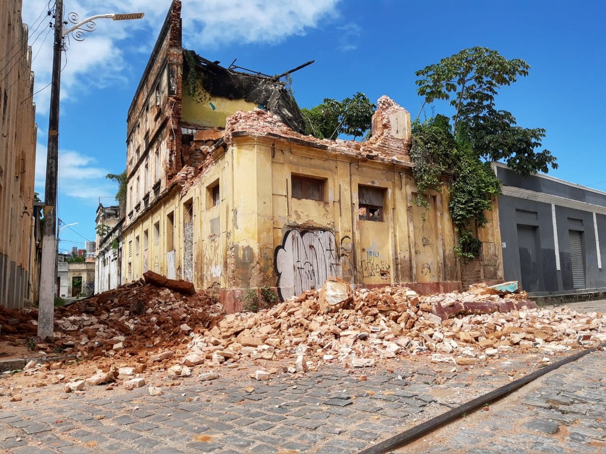 Prédio histórico do século XX que abrigou boate Arpege desaba em Natal ...