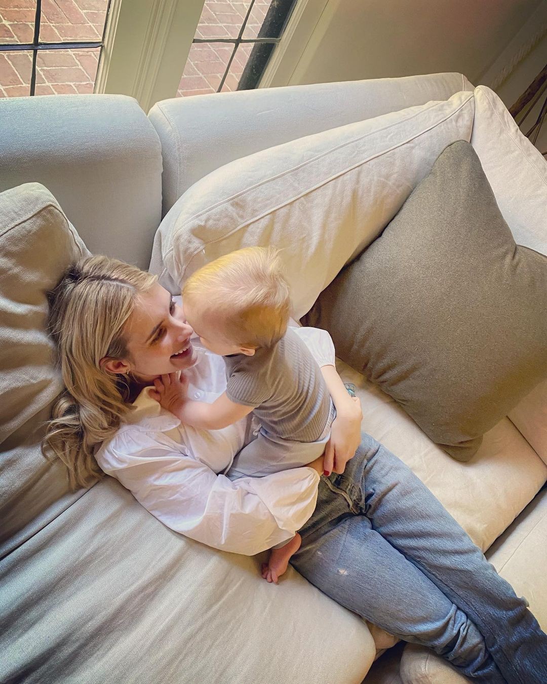 Emma Roberts e Rhodes (Foto: Instagram/Reprodução)