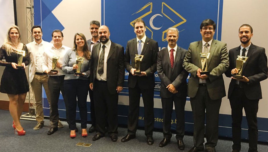 Os vencedores Prêmio Nacional de Empreendedorismo Inovador 2016 (Foto: Divulgação)